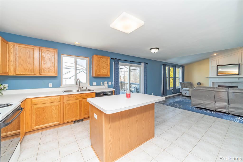 6491 Cranberry Drive, Holly, MI 48442 — Photo 17
