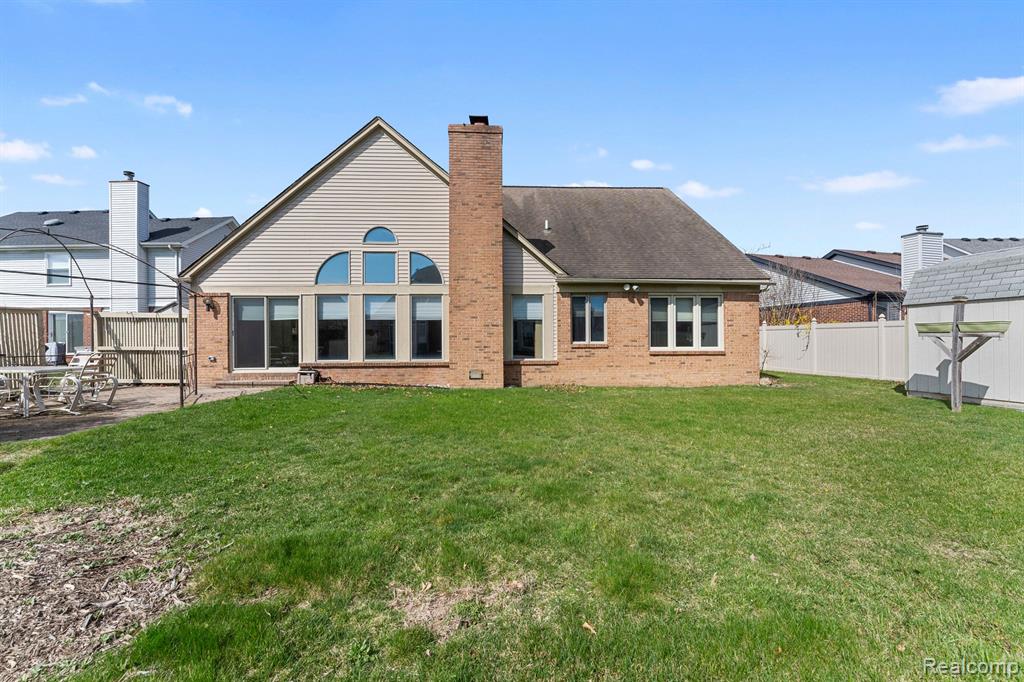 26783 PARK Lane, Woodhaven, MI 48183 — Photo 33