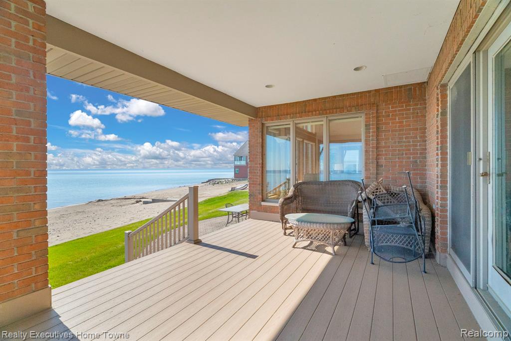 2975 Sandy Oaks Lane, Fort Gratiot, MI 48059 — Photo 56