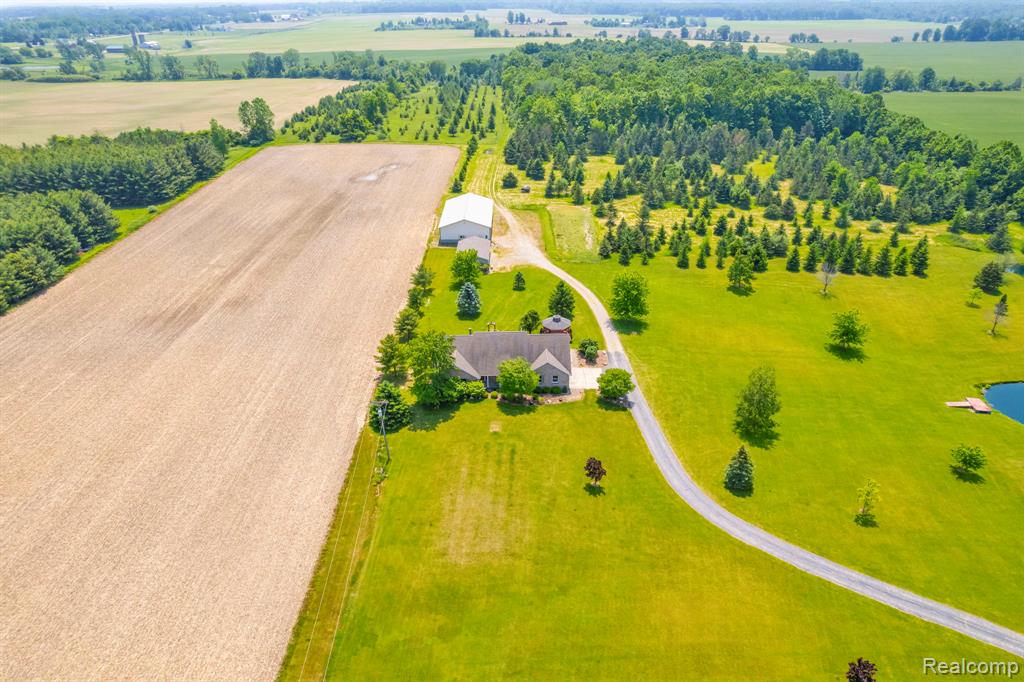 5562 Sheridan Line Road, Croswell, MI 48422 — Photo 8