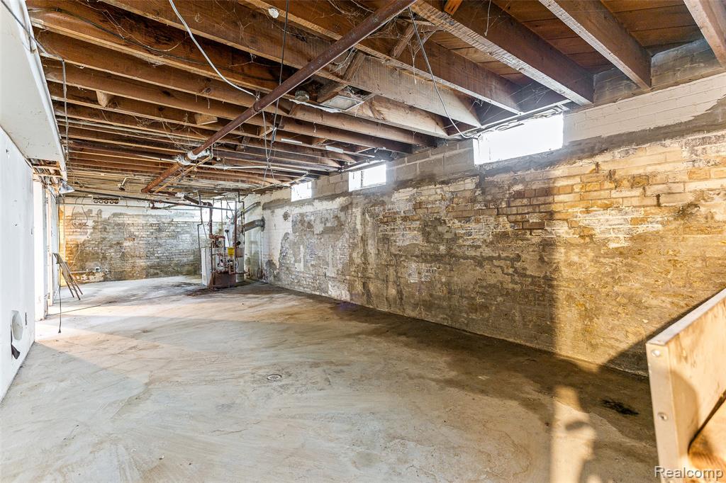 5050 Courville Street, Detroit, MI 48224 — Photo 34