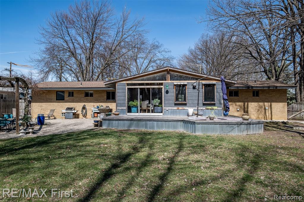 905 W Parker Avenue, Madison Heights, MI 48071 — Photo 57