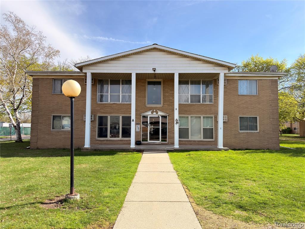 26305 W 7 Mile Road, 206, Redford, MI 48240 — front exterior