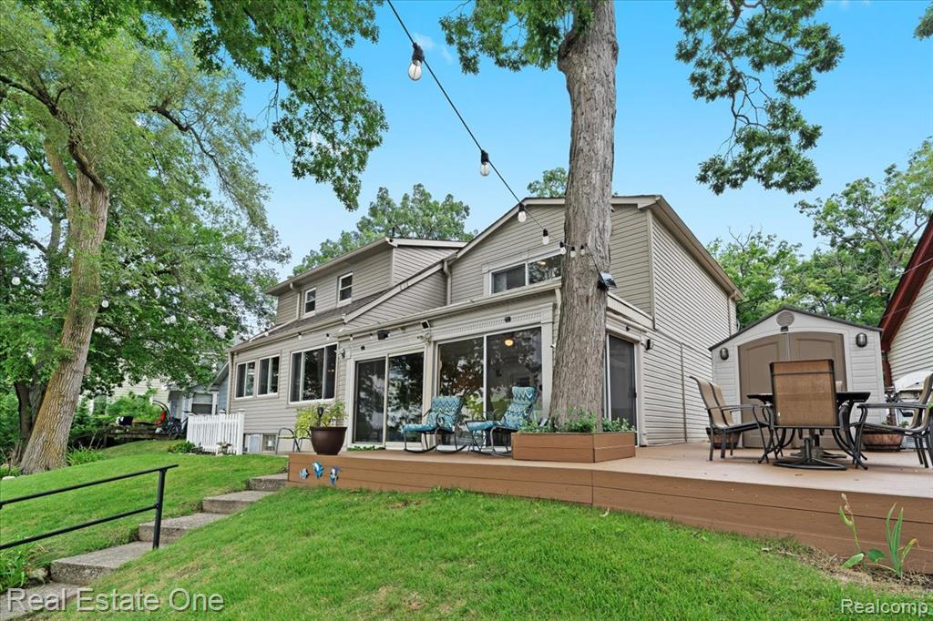 265 Oak Island Drive, Wolverine Lake, MI 48390 — Photo 34