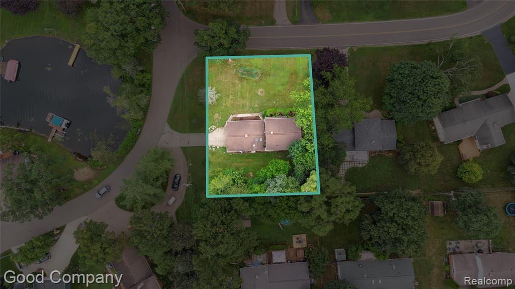 2289 Paulette Drive, Wolverine Lake, MI 48390 — Photo 60