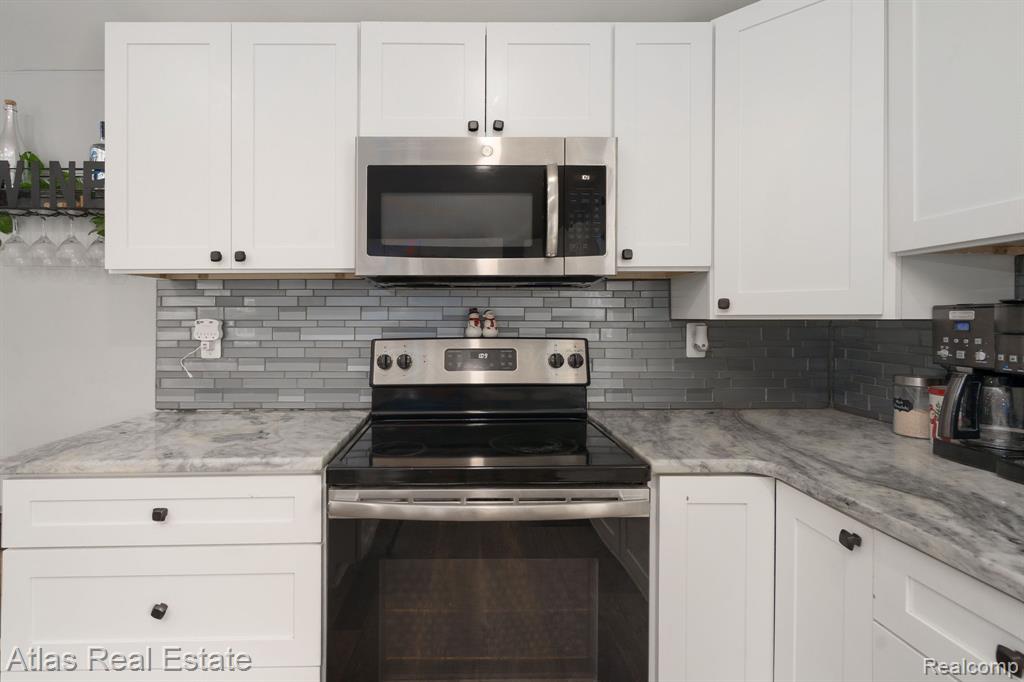 10025 Grand Blanc Road, Gaines Vlg, MI 48436 — Photo 26