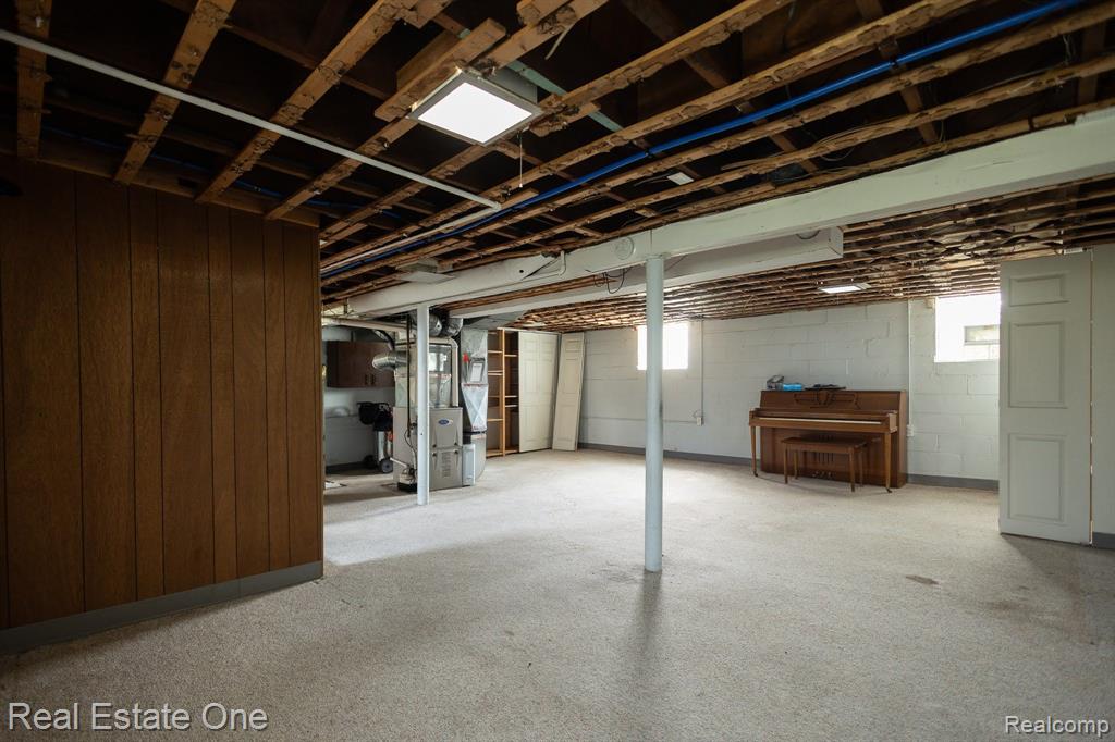 504 N GULLEY Road, Dearborn, MI 48128 — Photo 19