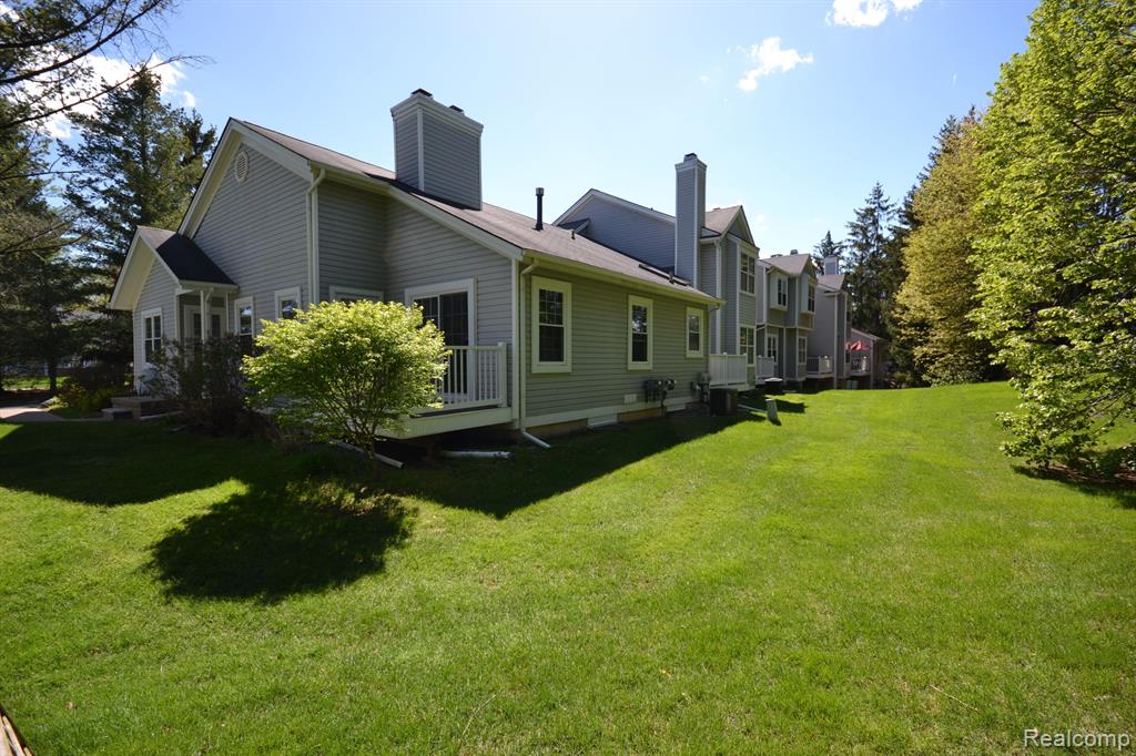 1166 Fairways Boulevard, Troy, MI 48085 — Photo 36