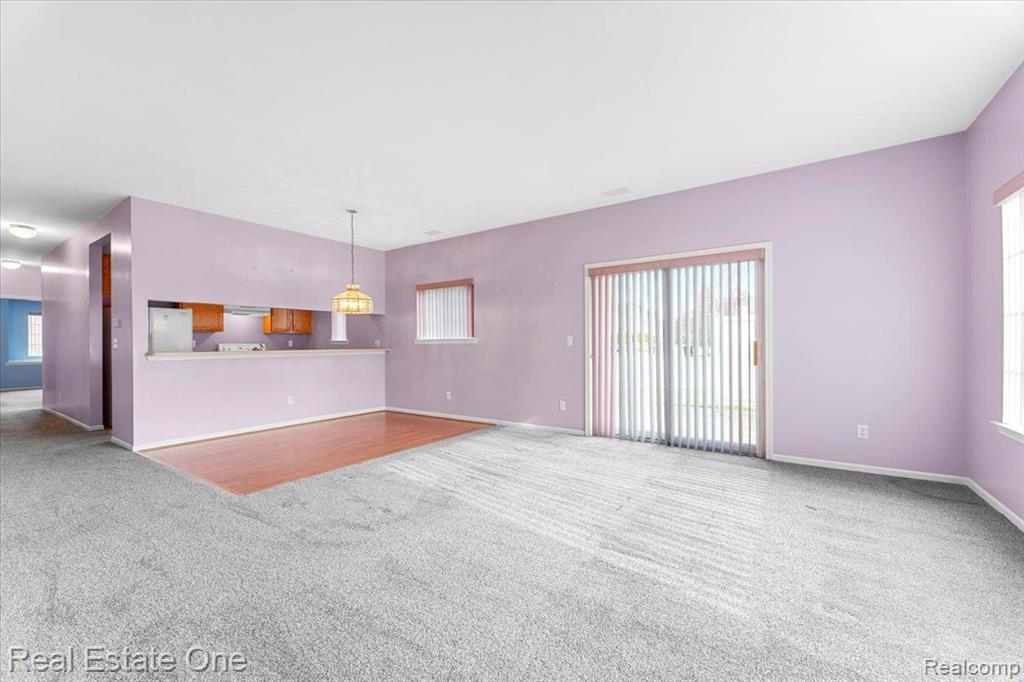 23027 FAIRLANE Boulevard, Woodhaven, MI 48183 — Photo 4