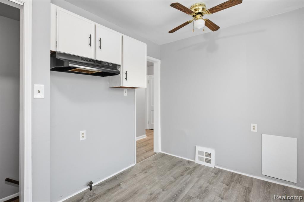 13116 Jobin Street, Southgate, MI 48195 — Photo 20