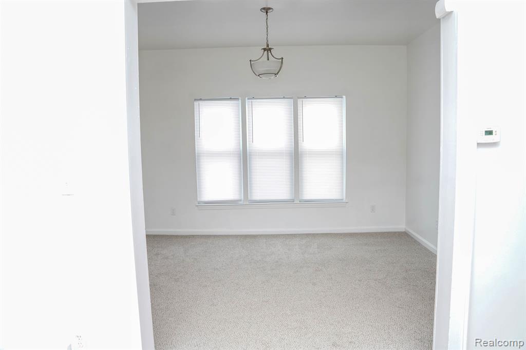 81 WILLARD Street, Pontiac, MI 48342 — Photo 46
