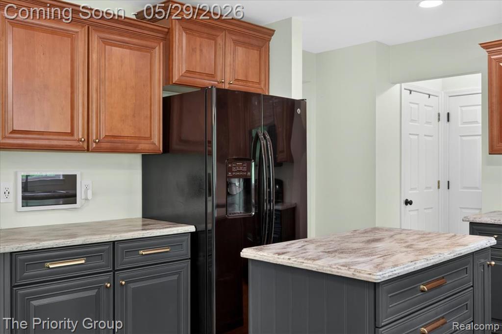 517 Deer Valley Road, Holly, MI 48442 — Photo 17