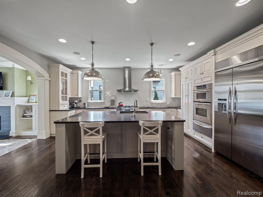 731 S BATES Street, Birmingham, MI 48009 — Photo 10