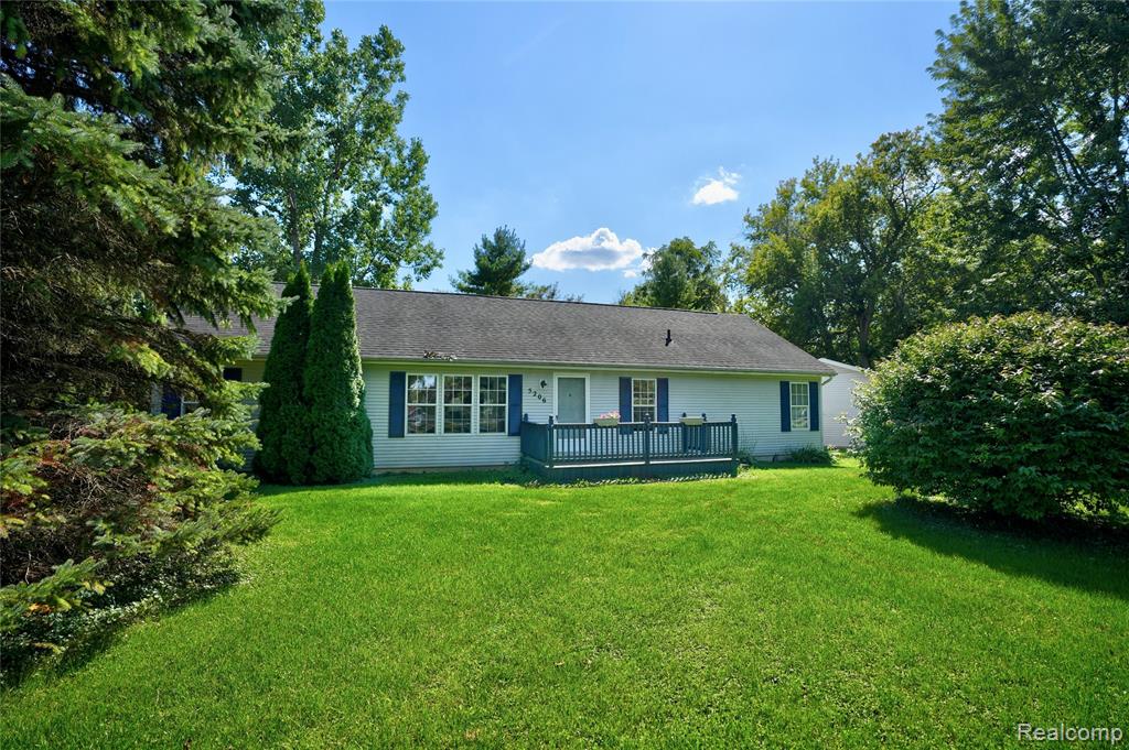 5206 Lippincott Boulevard, Burton, MI 48519 — Photo 57