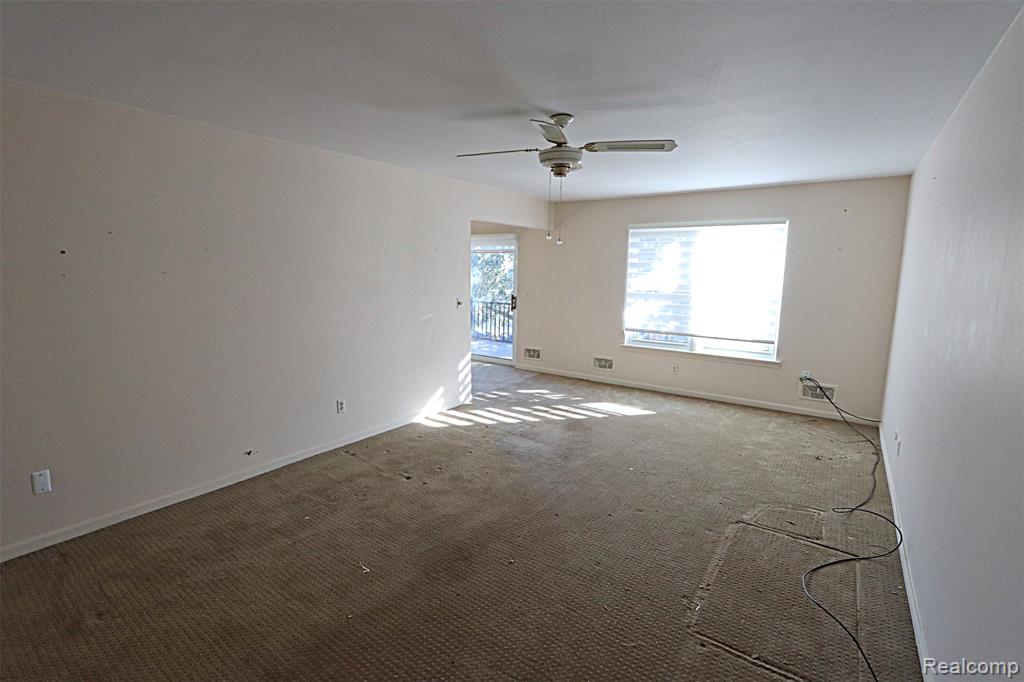 27654 E Echo Valley E Street, 232, Farmington Hills, MI 48334 — Photo 18
