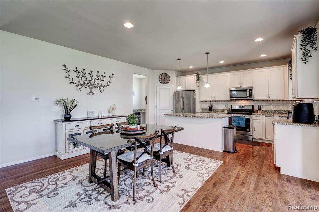 29816 AUTUMN GOLD Drive, New Hudson, MI 48165 — Photo 14