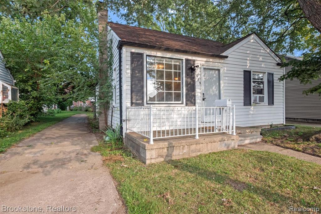 5689 Cornell Street, Dearborn Heights, MI 48125 — Photo 2