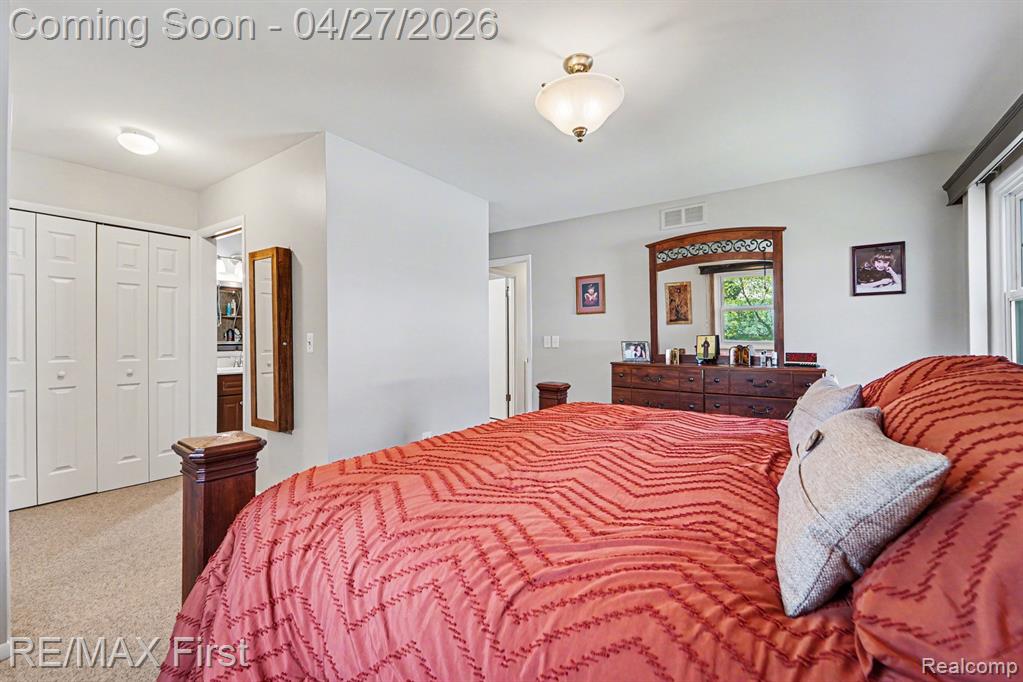 4984 Hyde Park Drive, Troy, MI 48085 — Photo 14