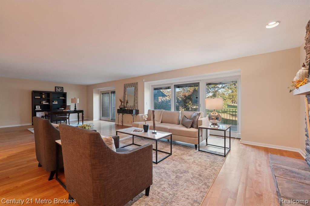 9095 S Saginaw Road, 23, Grand Blanc, MI 48439 — Photo 11