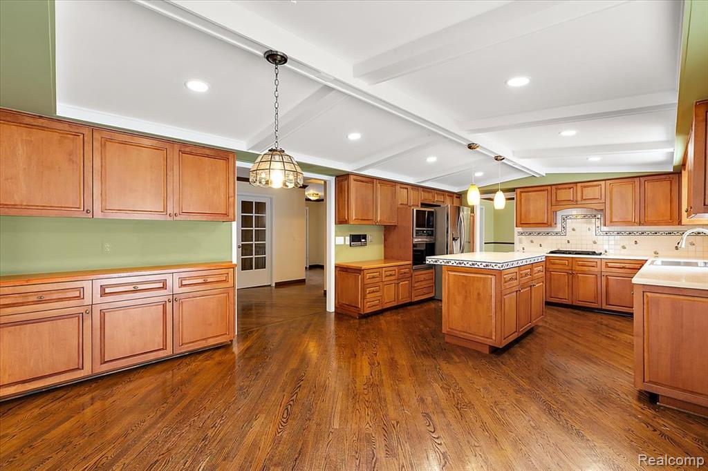 2291 Red Maple Drive, Troy, MI 48098 — Photo 12