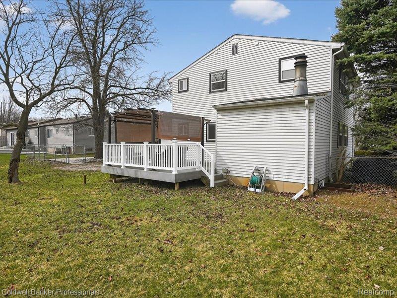 6091 Rocking Chair Road, Grand Blanc, MI 48439 — Photo 49