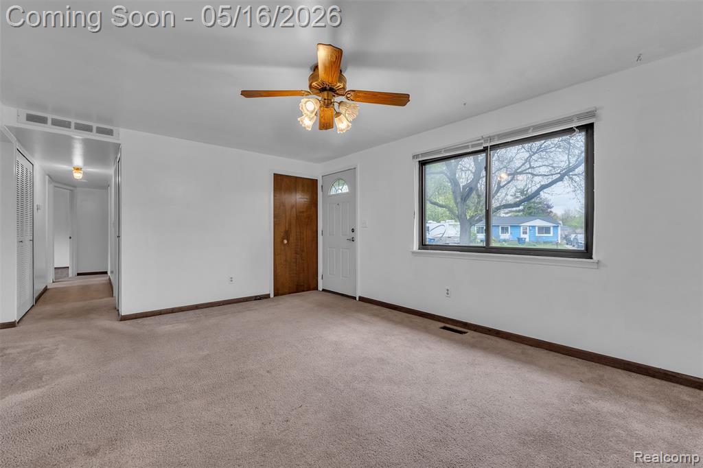 11 Faust Court, Ann Arbor, MI 48108 — Photo 9