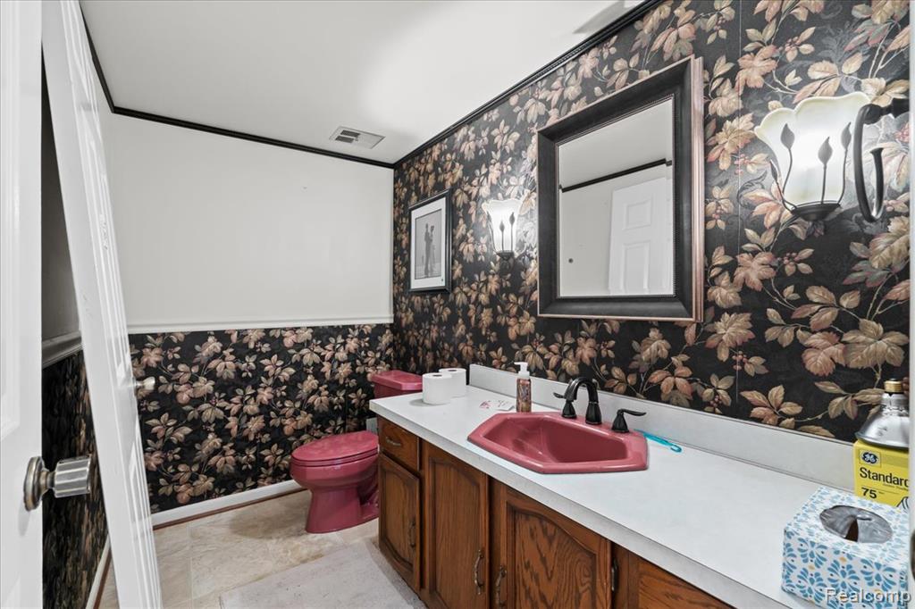 45524 Woodleigh Way, Plymouth, MI 48170 — Photo 9
