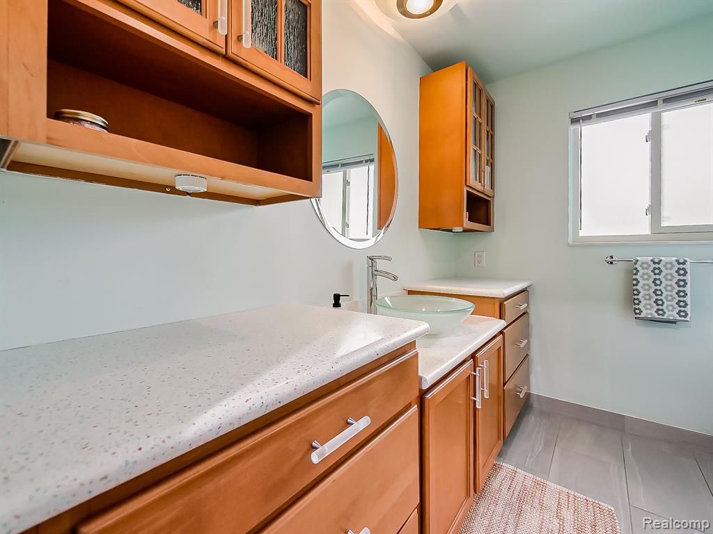 15657 Lauren, Fraser, MI 48026 — Photo 13