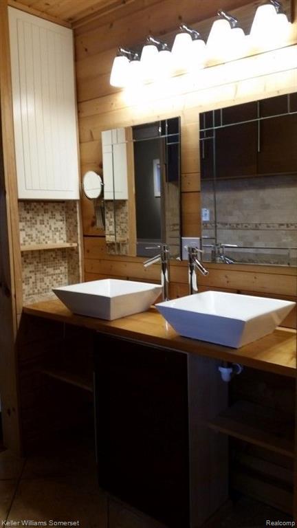 516 N WEST Street, Royal Oak, MI 48067 — Photo 16