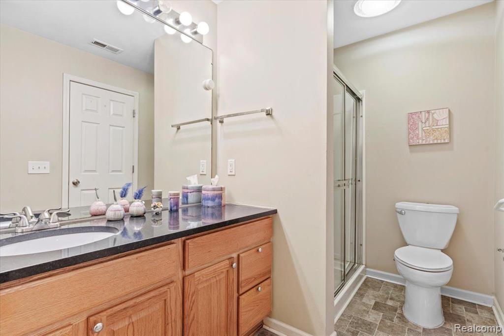 26606 KIRKWAY Circle, Woodhaven, MI 48183 — Photo 18