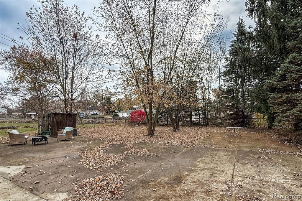 5381 Merrick Street, Dearborn Heights, MI 48125 — Photo 42