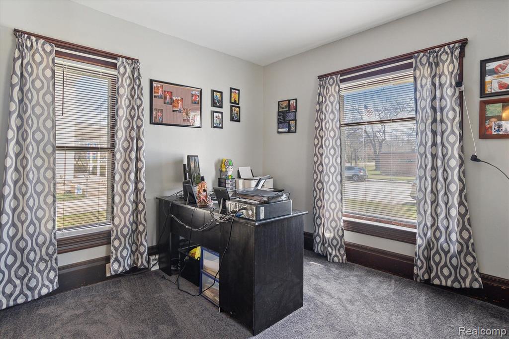 701 N SAGINAW Street, Durand, MI 48429 — Photo 19