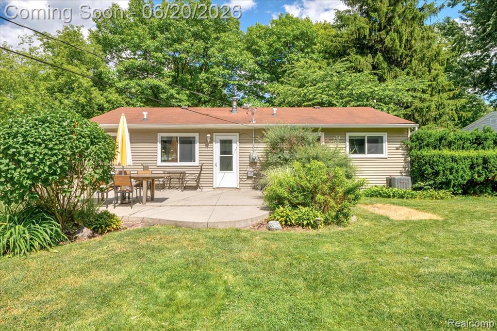 45451 Joseph Street, Utica, MI 48317 — Photo 24