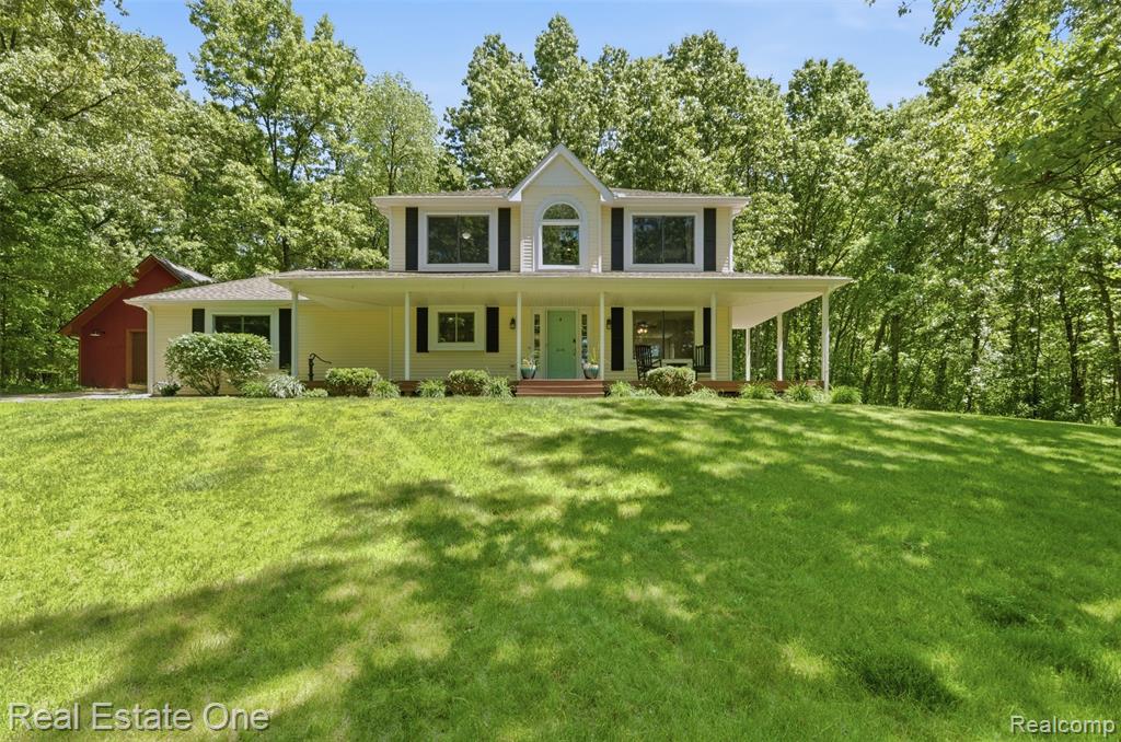 3559 Perry Lake Road, Ortonville, MI 48462