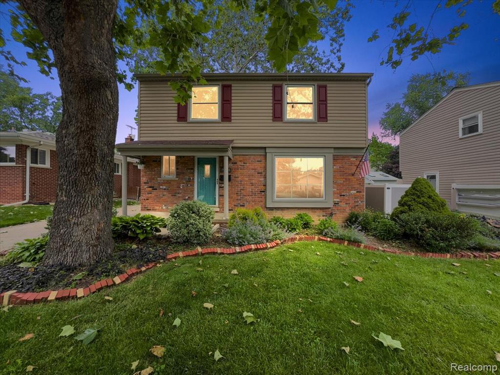 754 W Baker Avenue, Commerce Twp, MI — front exterior