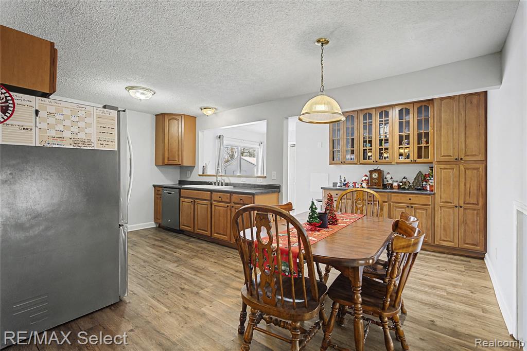 5233 Sagamore Drive, Swartz Creek, MI 48473 — Photo 12