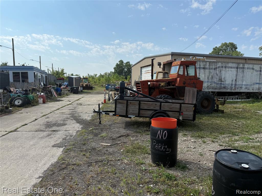 20355 Eureka Road, Taylor, MI
