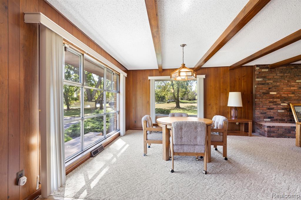6248 LIVERNOIS Road, Troy, MI 48098 — Photo 20