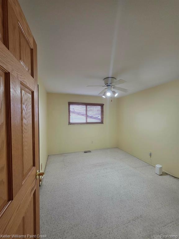4714 Pickwick Drive, Sterling Heights, MI 48310 — Photo 12