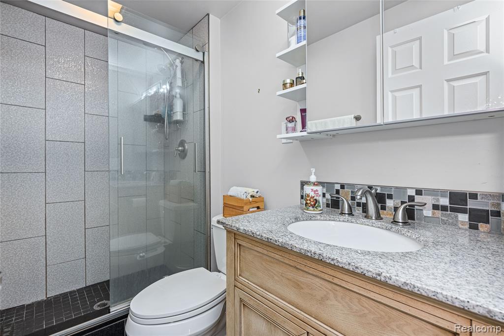 16610 Old Bedford Road, Northville, MI — Photo 28