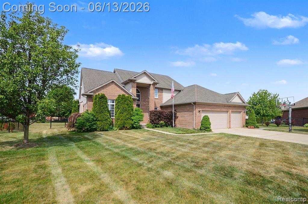 26820 Alderman Court, Harrison Township, MI — Photo 6