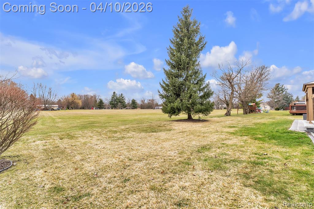 47105 Larchmont Drive, Canton, MI 48187 — Photo 68