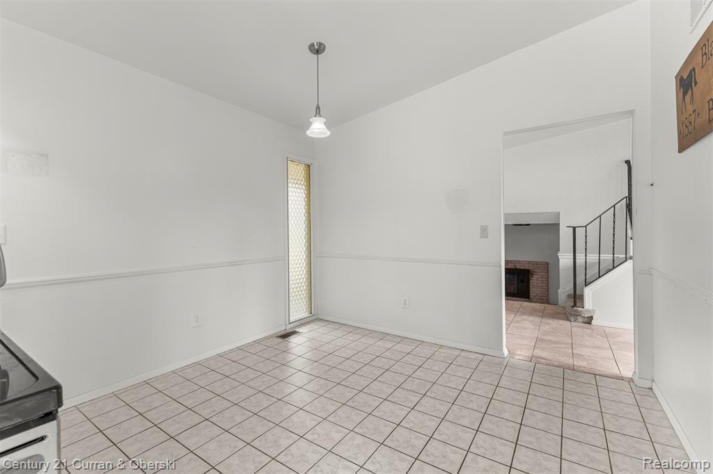 12345 Bedford Drive, Southgate, MI 48195 — Photo 13