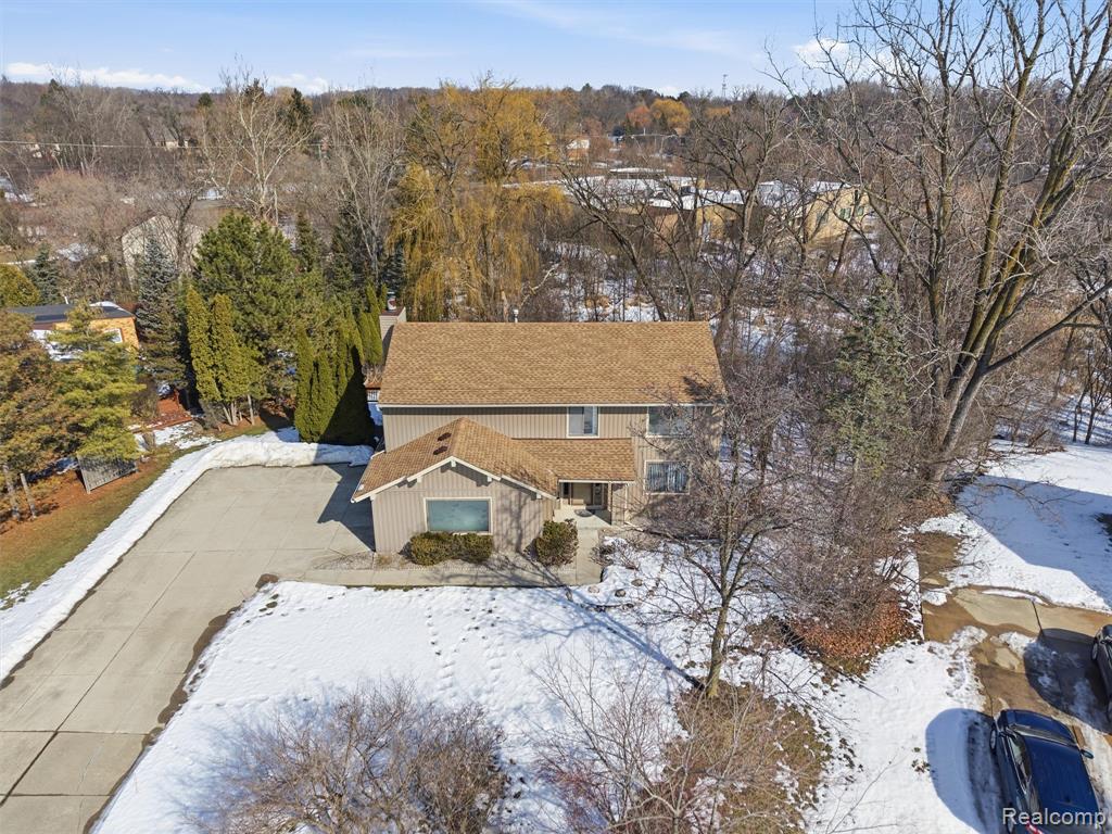 5585 Culpepper Drive, West Bloomfield, MI — Photo 4