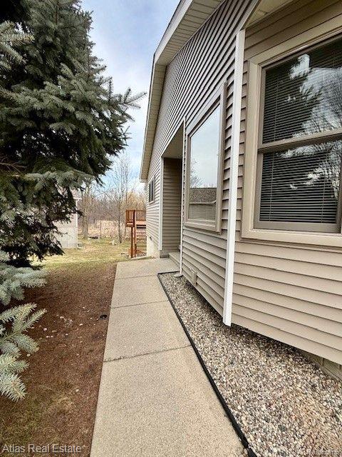 9193 EMILY Drive, Davison, MI 48423 — Photo 2
