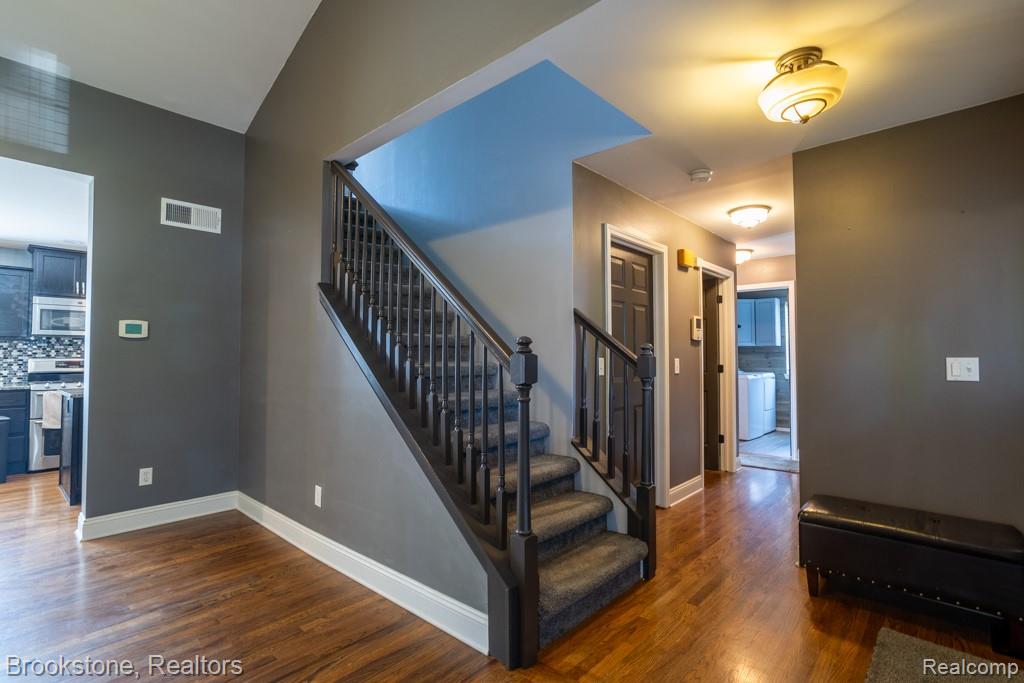 52028 Sycamore Drive, Chesterfield, MI 48047 — Photo 2