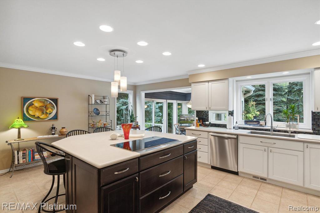 4355 Oak Pointe Drive, Brighton, MI 48116 — Photo 14