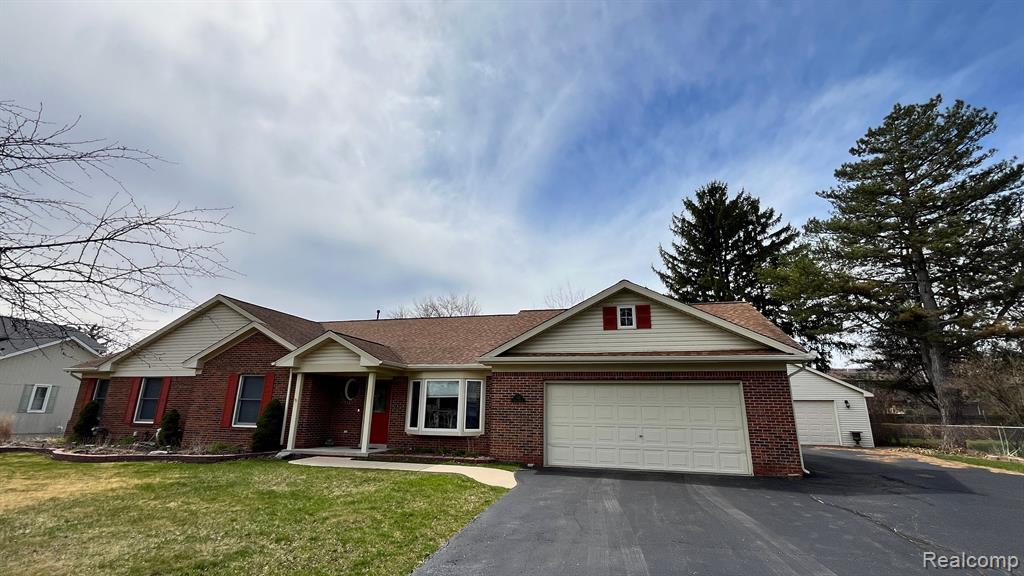 5341 WRIGHT Drive, Troy, MI 48098 — Photo 2