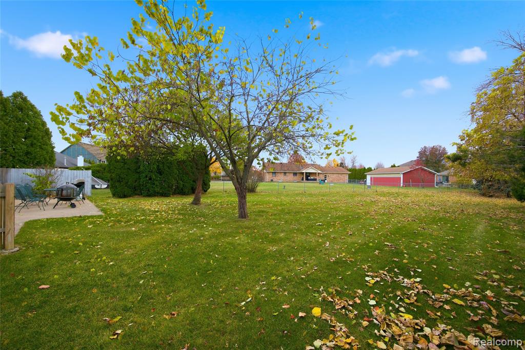 53071 Gregory Drive, Macomb, MI 48042 — Photo 31