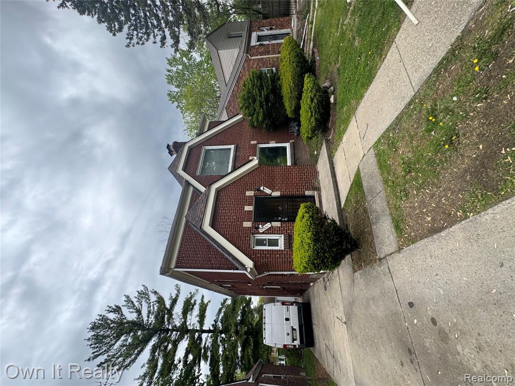8083 Mendota Street, Detroit, MI 48204 — front exterior